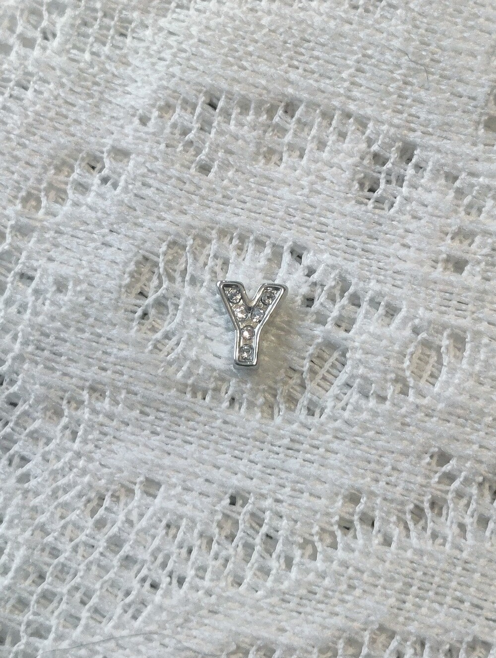 ✨ 5 for $15 ✨ SHD Charms - Letter 'Y'